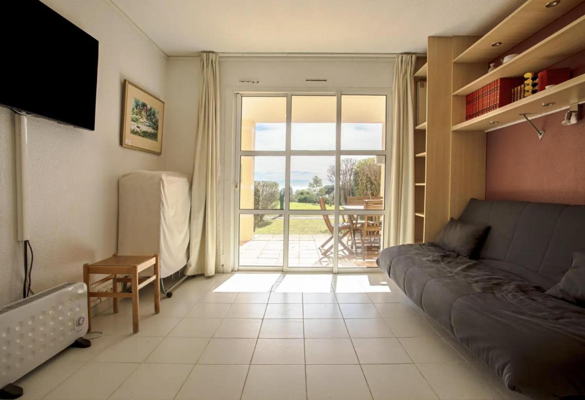 Cozy Apartment In Agay With Stunning Views Saint-Raphaël 外观 照片
